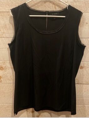 St. John Black Sleeveless Scoop Neck Tank